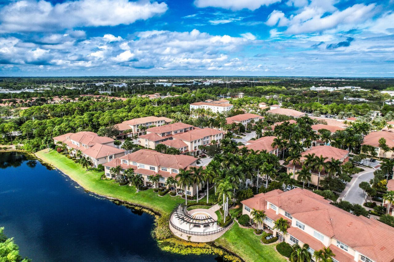 4559 Artesa Way S, Palm Beach Gardens, FL 33418 Photo