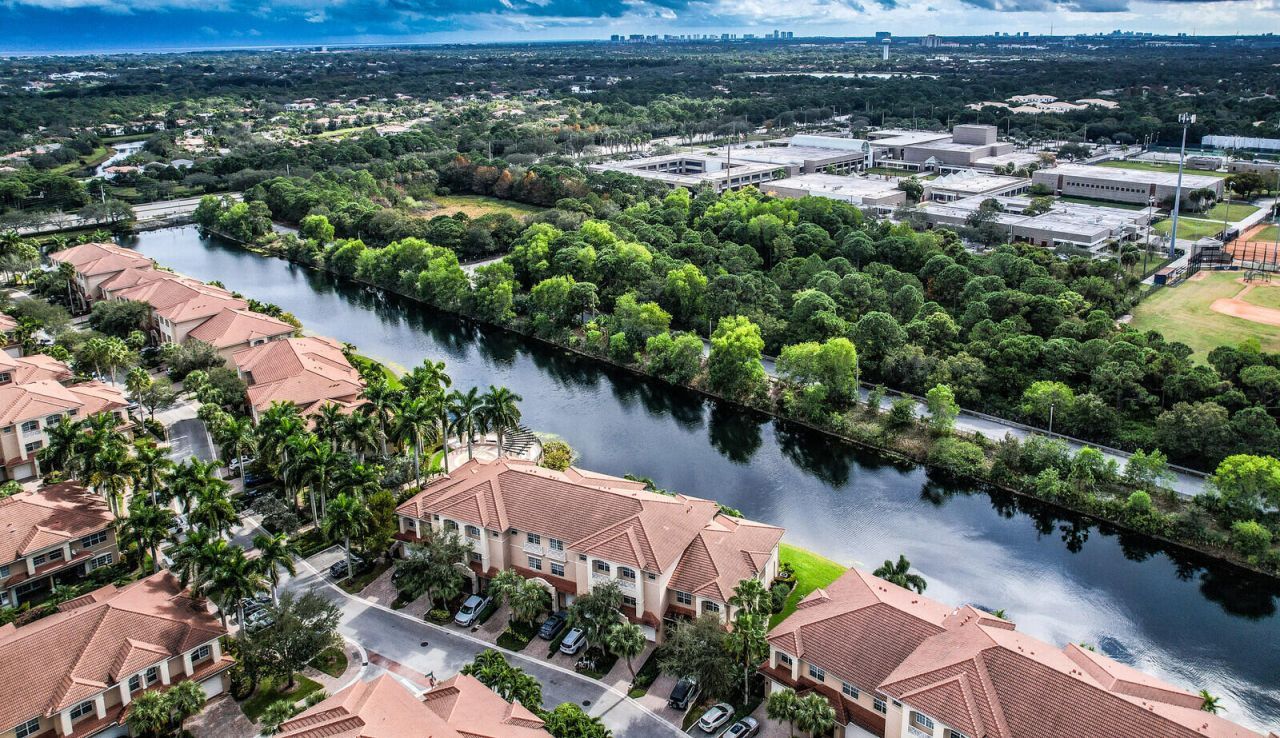 4559 Artesa Way S, Palm Beach Gardens, FL 33418 Photo