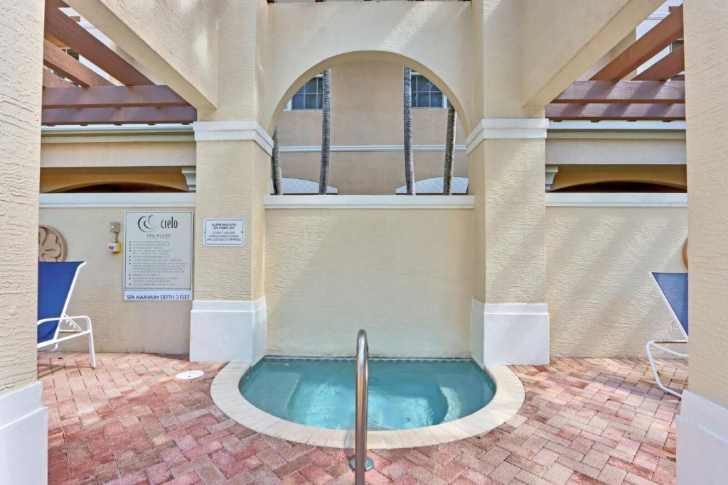 4559 Artesa Way S, Palm Beach Gardens, FL 33418 Photo