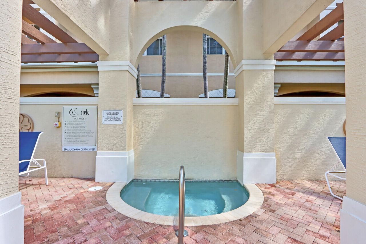 4559 Artesa Way S, Palm Beach Gardens, FL 33418 Photo