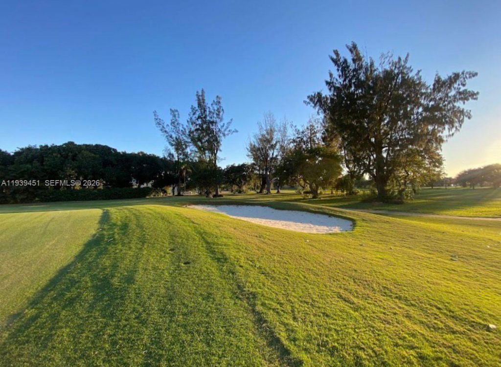 409 De Leon Dr, Miami Springs, FL 33166 Photo