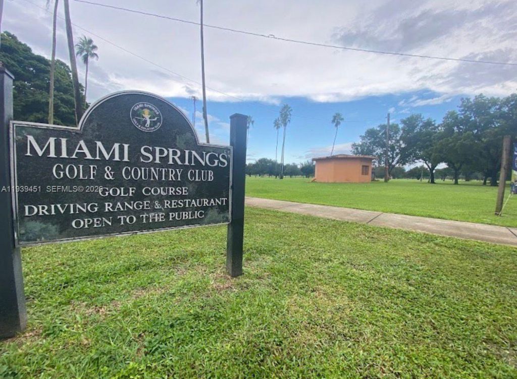 409 De Leon Dr, Miami Springs, FL 33166 Photo