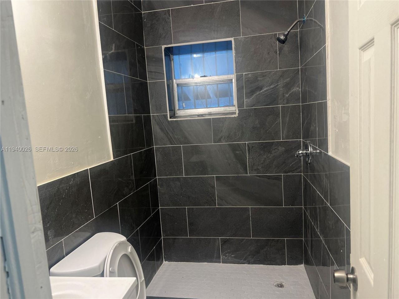 395 NE 112th St, Miami, FL 33161 Photo