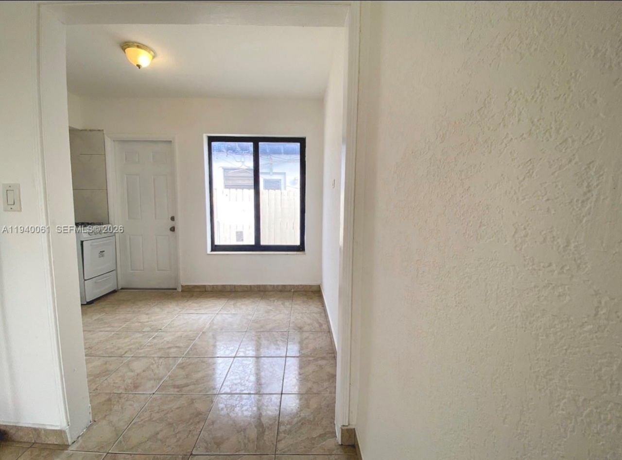 650 83rd St, Unit 3, Miami Beach, FL 33141 Photo