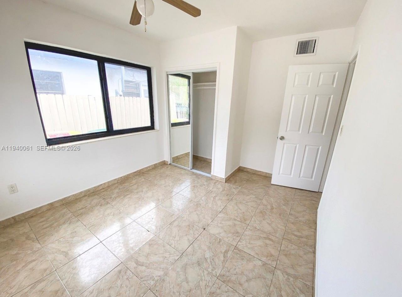 650 83rd St, Unit 3, Miami Beach, FL 33141 Photo