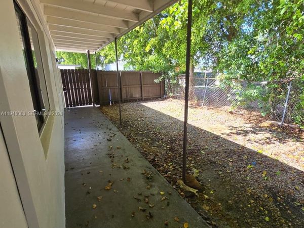 3981 SW 12th Pl, Unit 2, Fort Lauderdale, FL 33312