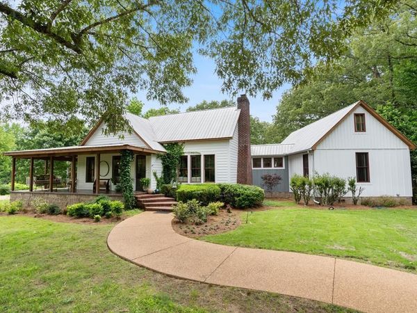 81 County Road 231, Oxford, MS 38655