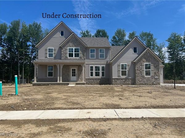 3105 WOODSTONE LANE, Avon, OH 44011