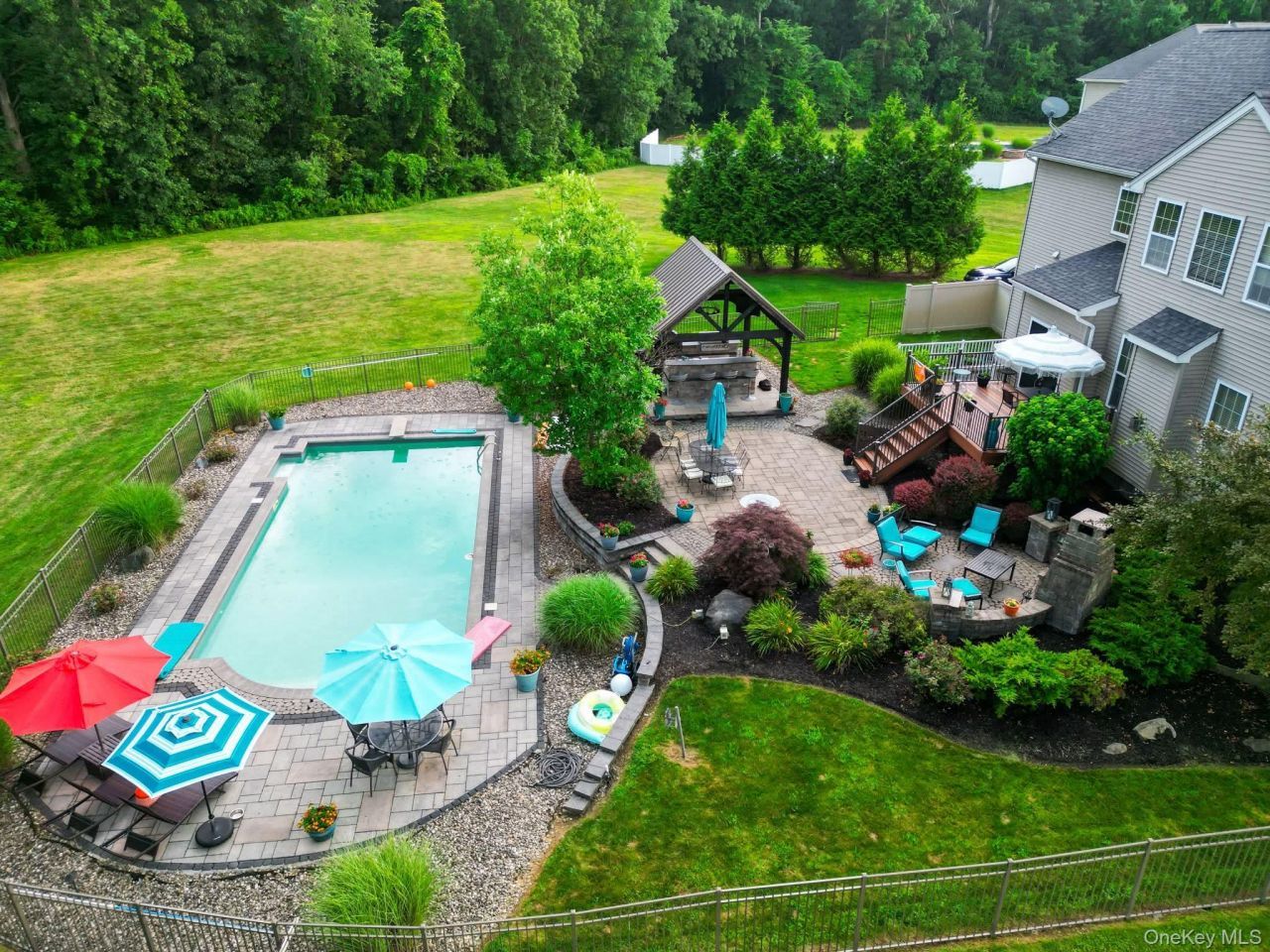 102 Luthien Forest Road, Rock Tavern, NY 12553 Main Photo