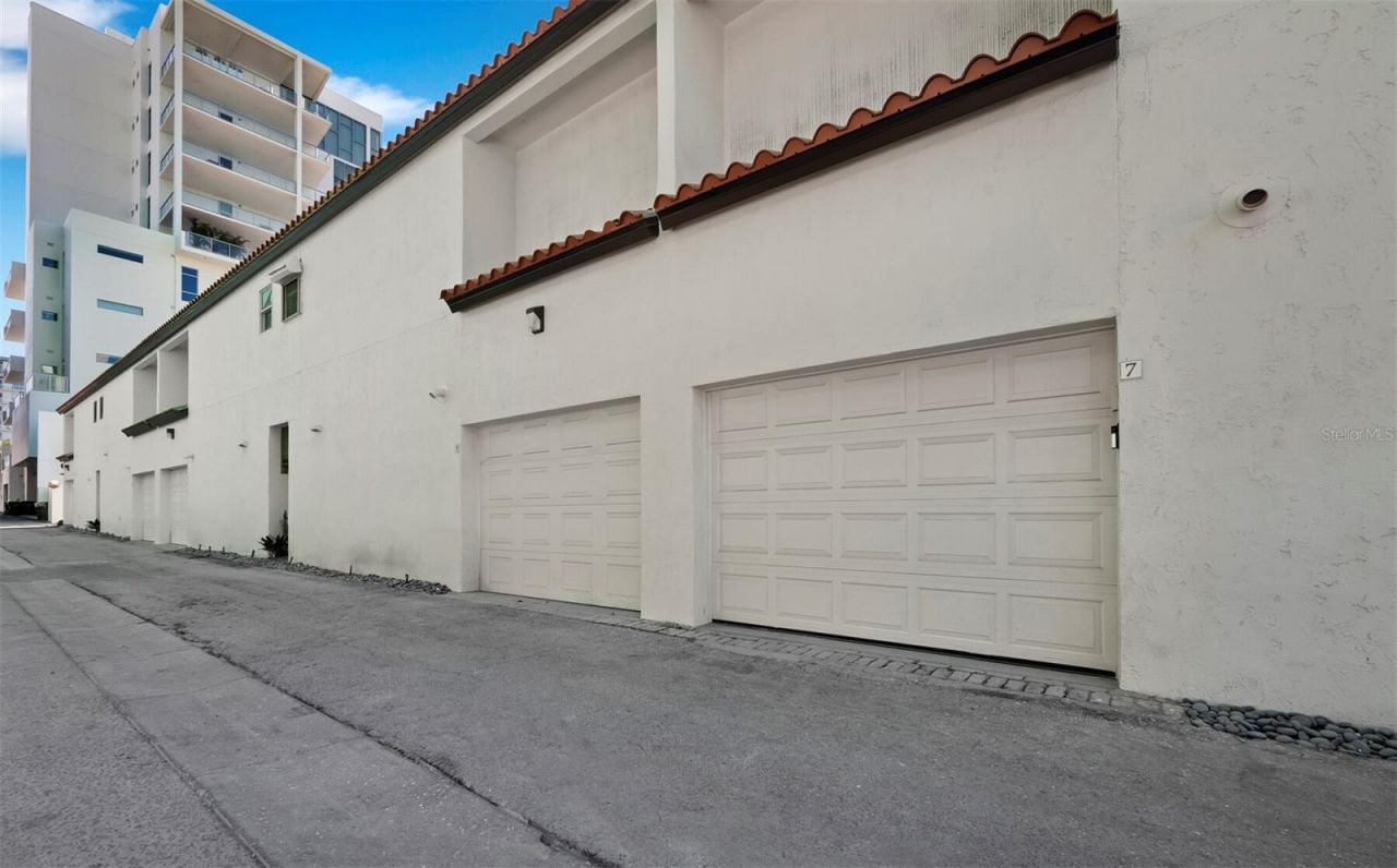 200 Cocoanut Avenue, Unit 7, Sarasota, FL 34236 Photo