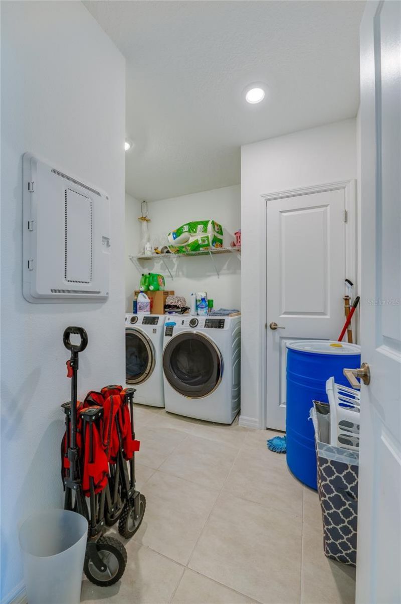 365 River Front Way, Edgewater, FL 32141 Photo