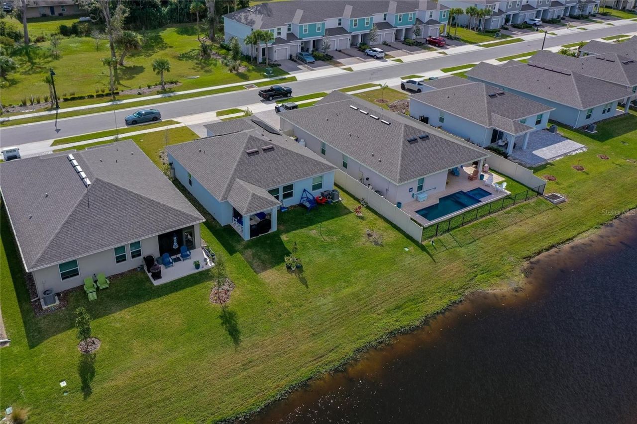 365 River Front Way, Edgewater, FL 32141 Photo