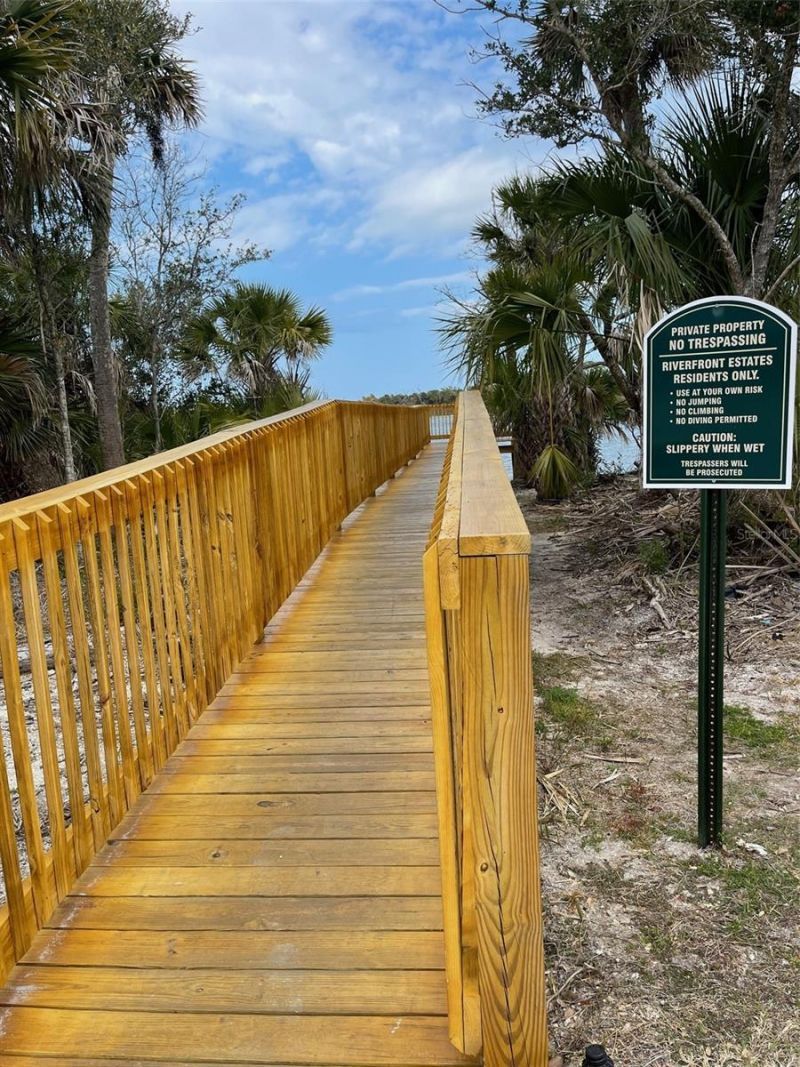 365 River Front Way, Edgewater, FL 32141 Photo