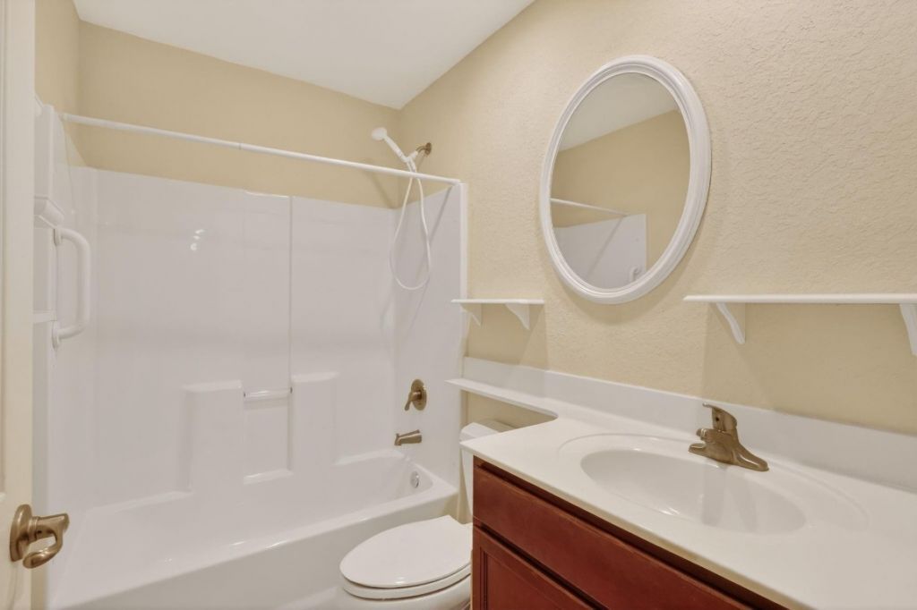 5 Flamenco Way, Port Saint Lucie, FL 34952 Photo