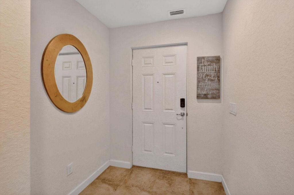 5 Flamenco Way, Port Saint Lucie, FL 34952 Photo