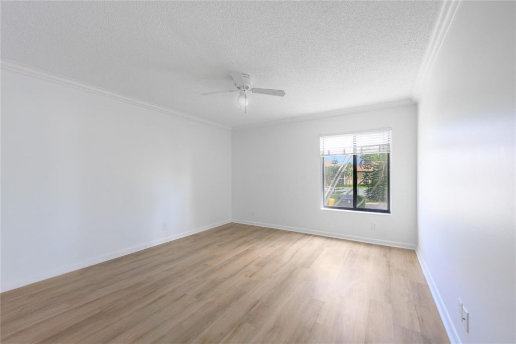 711 Sunny Pine Way, Unit B-2, Greenacres, FL 33415 Photo