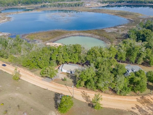 3068 Woodymarion Drive, Chipley, FL 32428