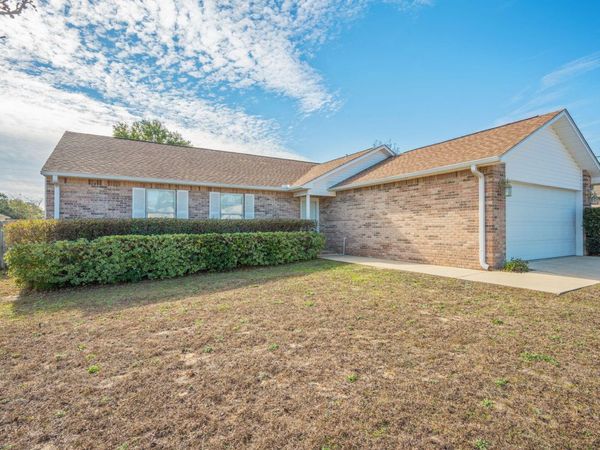 3304 Skywagon Drive, Crestview, FL 32539