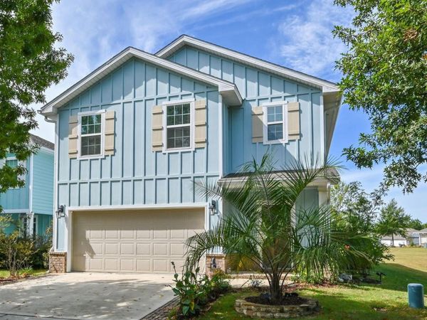 88 Marsh Landing S, Freeport, FL 32439