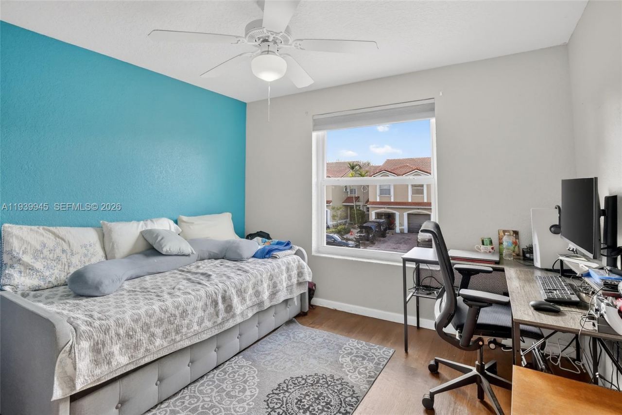 5436 NW 90th Ter, Unit 5436, Sunrise, FL 33351 Photo