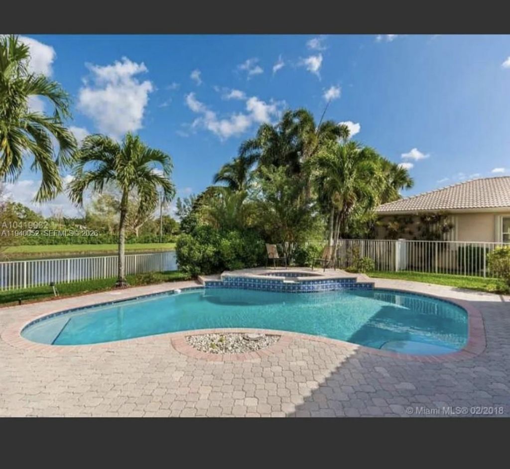 12841 Country Glen Dr, Cooper City, FL 33330 Photo