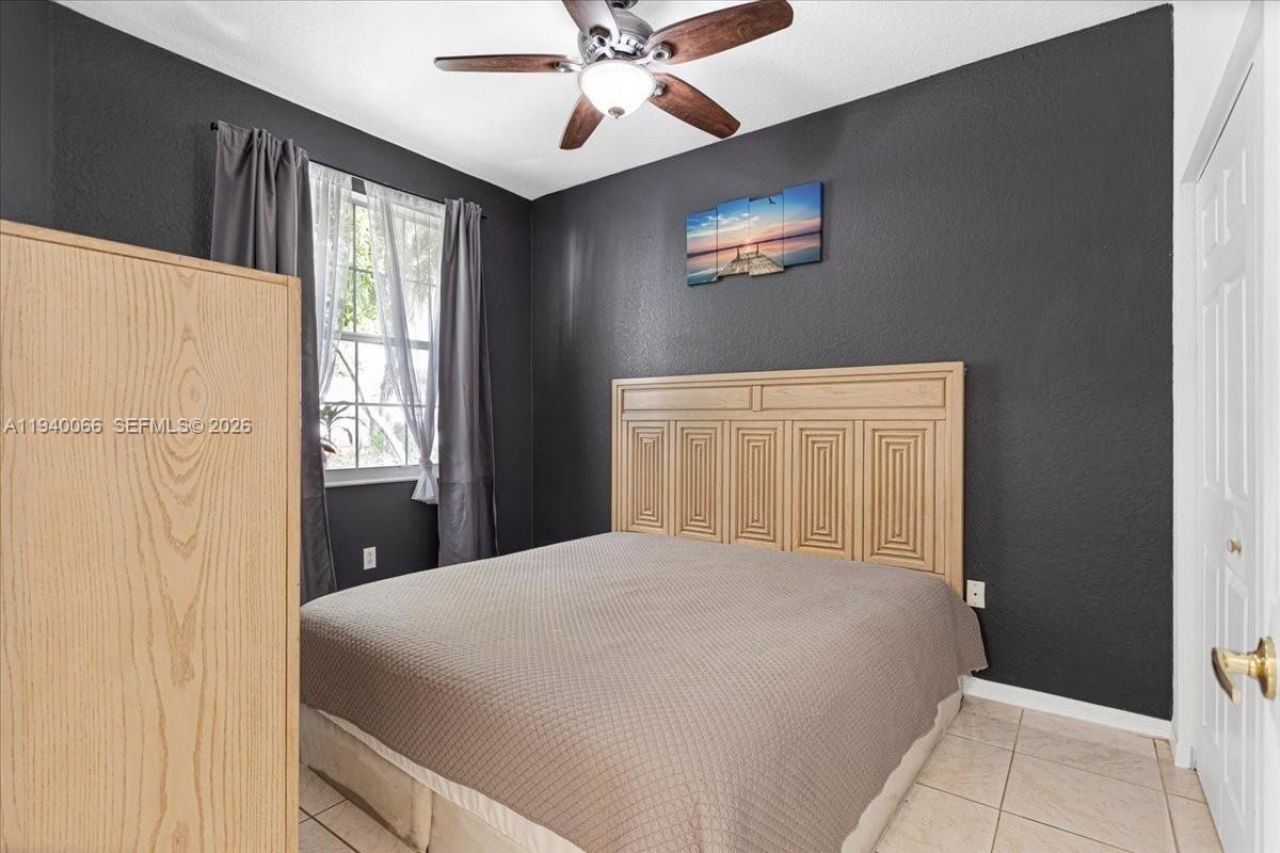 7620 S Aragon Blvd, Unit 1, Sunrise, FL 33322 Photo