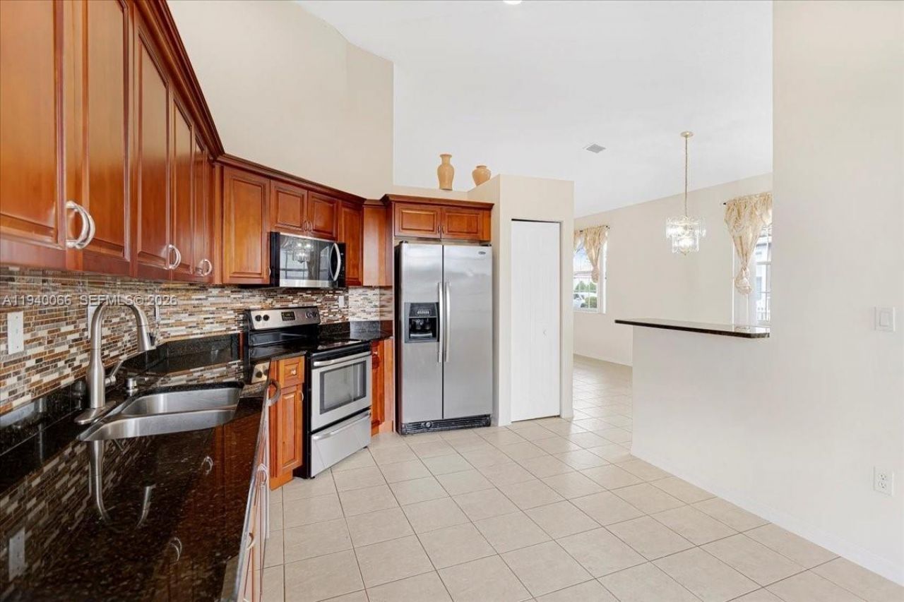 7620 S Aragon Blvd, Unit 1, Sunrise, FL 33322 Photo