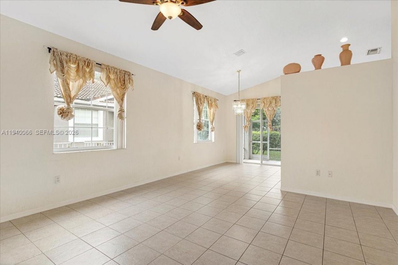 7620 S Aragon Blvd, Unit 1, Sunrise, FL 33322 Photo