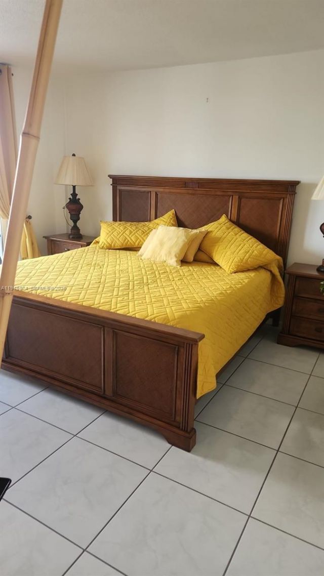 1301 NE Miami Gardens Dr, Unit 321W, Miami, FL 33179 Photo