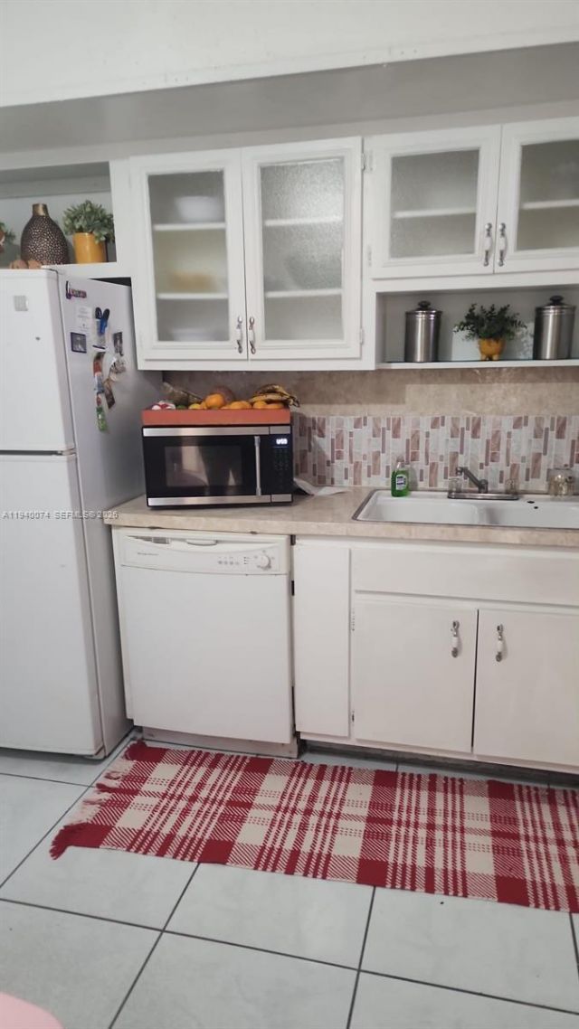 1301 NE Miami Gardens Dr, Unit 321W, Miami, FL 33179 Photo