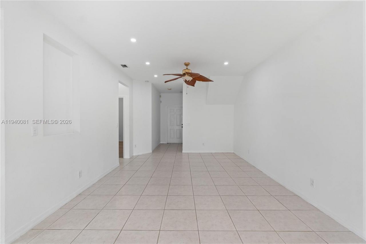 1564 SW 2nd St, Homestead, FL 33030 Photo