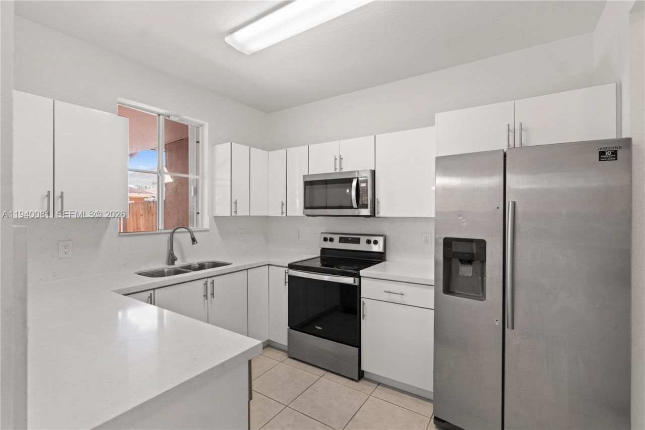 1564 SW 2nd St, Homestead, FL 33030 Photo