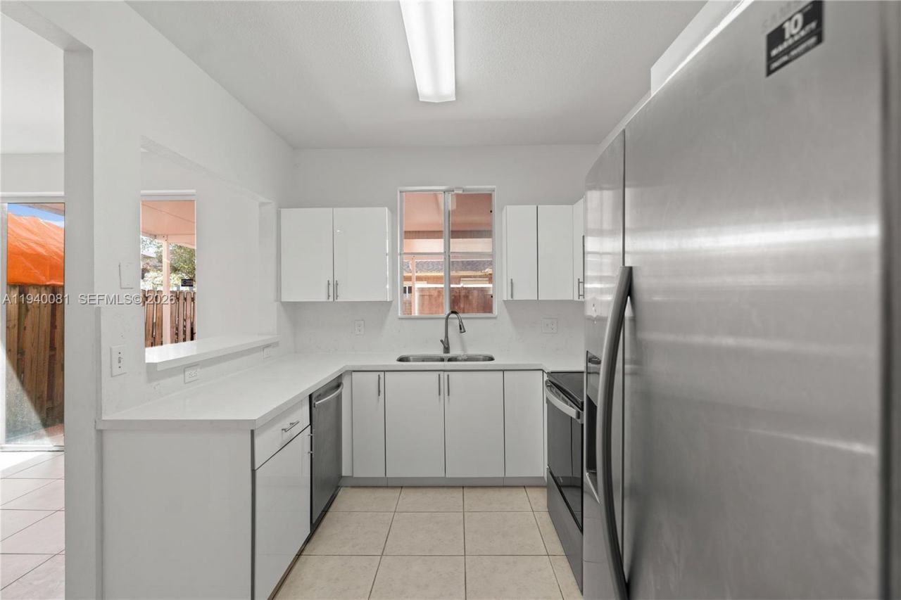 1564 SW 2nd St, Homestead, FL 33030 Photo