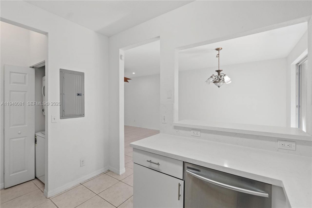 1564 SW 2nd St, Homestead, FL 33030 Photo