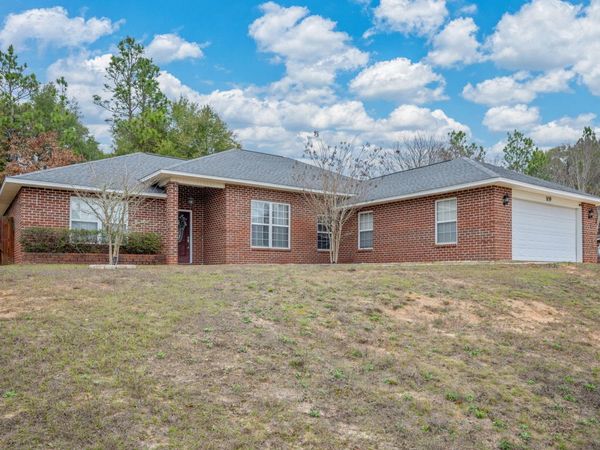 109 Tranquility Drive, Crestview, FL 32536