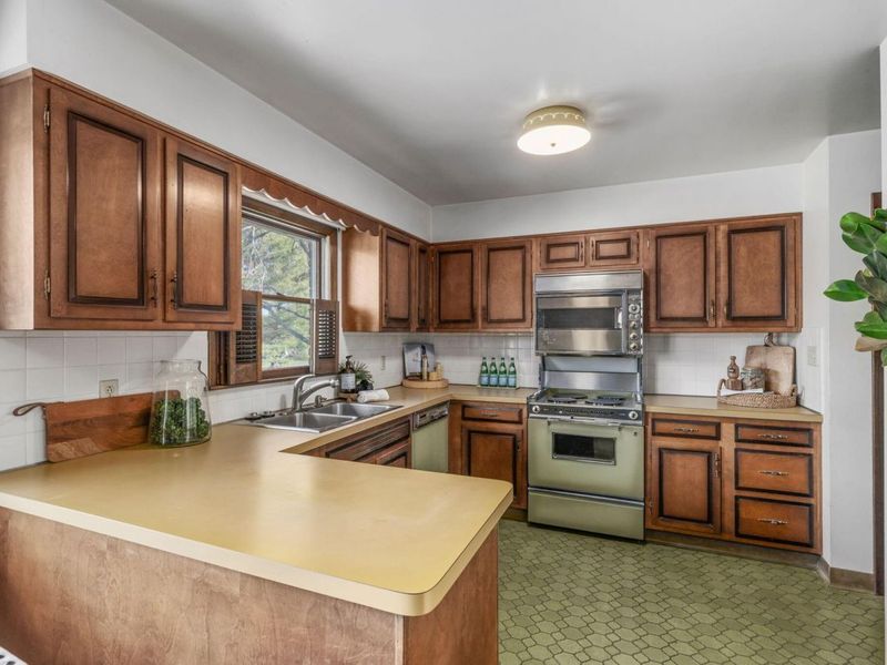 5250 Indian Hill Road, Dublin, OH 43017 Photo 23