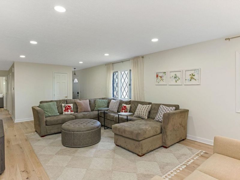 7490 S Section Line Road, Delaware, OH 43015 Photo 5