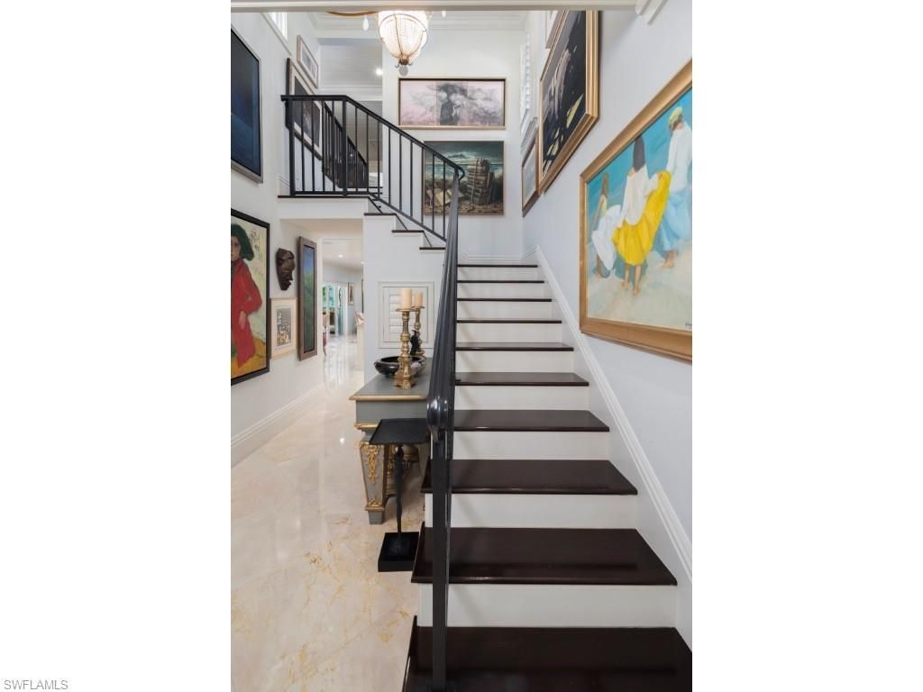 247 6th St N, Naples, FL 34102 Photo