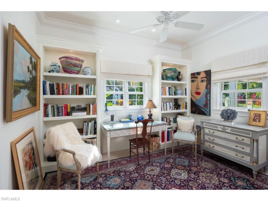 247 6th St N, Naples, FL 34102 Photo