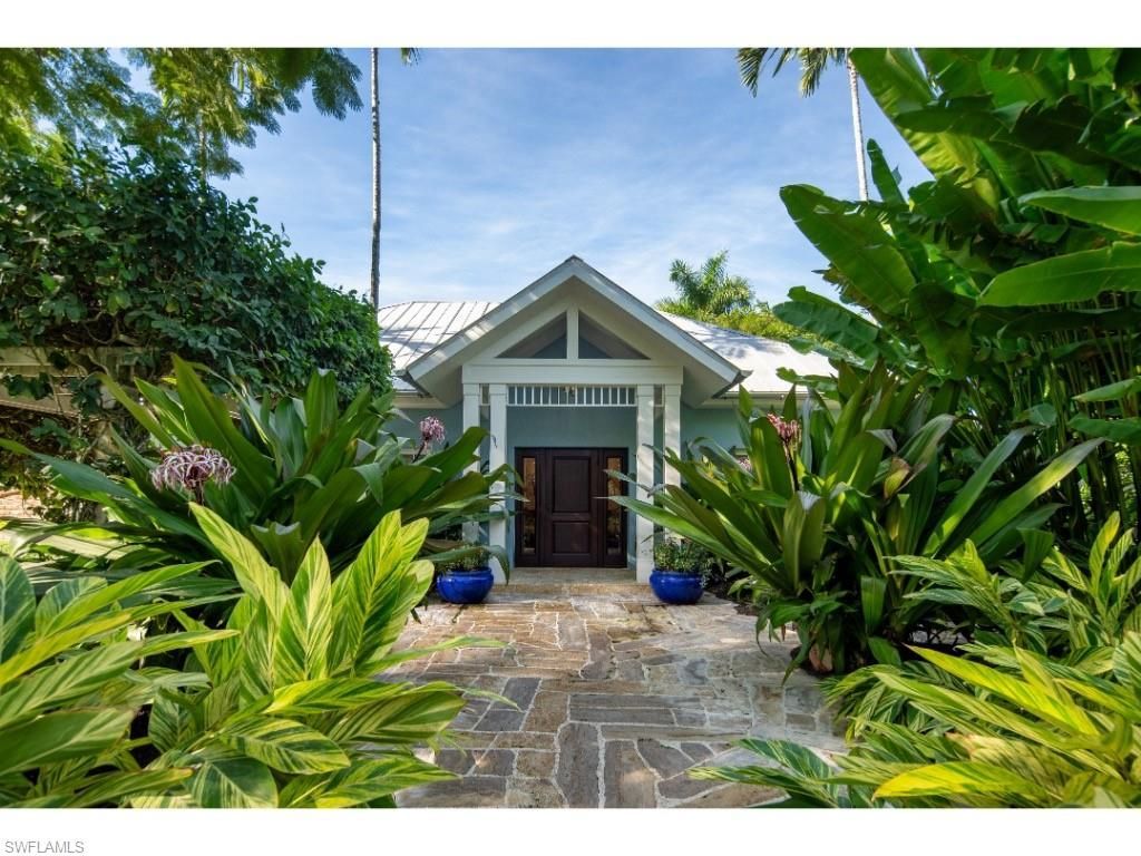 247 6th St N, Naples, FL 34102 Photo