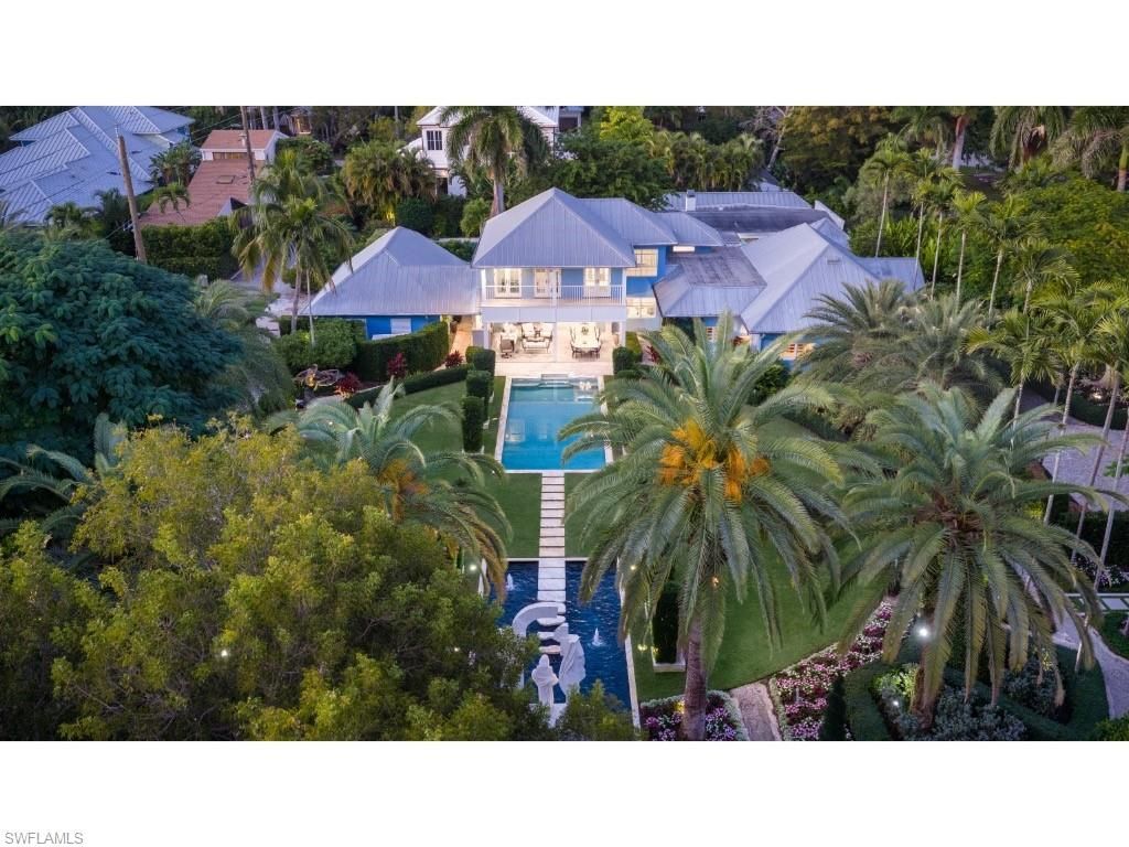 247 6th St N, Naples, FL 34102 Photo