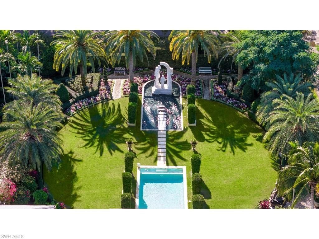 247 6th St N, Naples, FL 34102 Photo