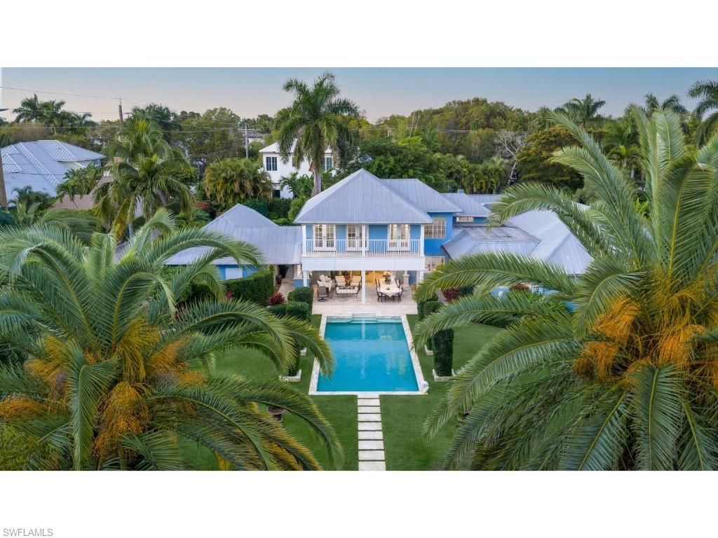 247 6th St N, Naples, FL 34102 Photo