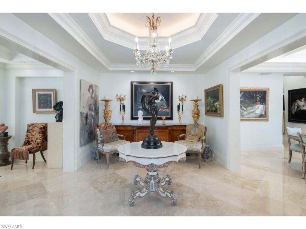 247 6th St N, Naples, FL 34102 Photo