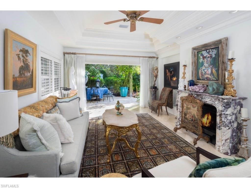 247 6th St N, Naples, FL 34102 Photo