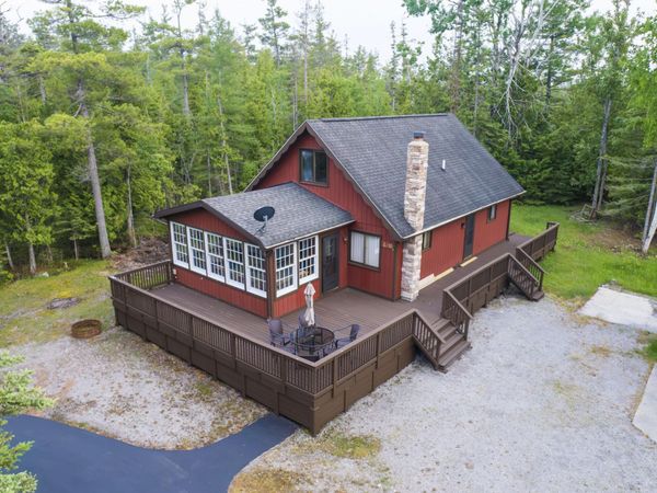 6310 Kauffman Road, Presque Isle, MI 49777