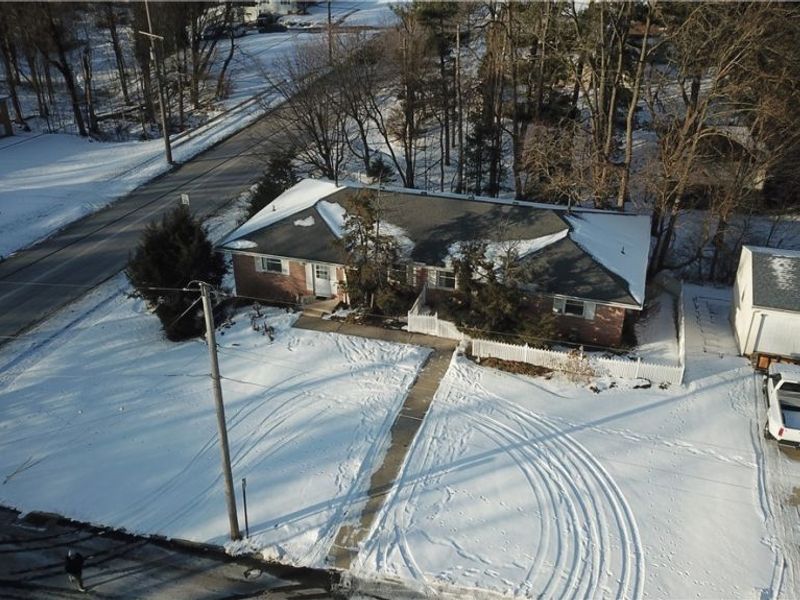 988 Kentland Drive, Mansfield, OH 44906 Photo 4