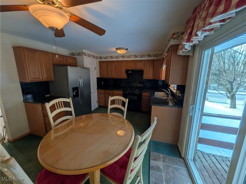 988 Kentland Drive, Mansfield, OH 44906 Photo 6