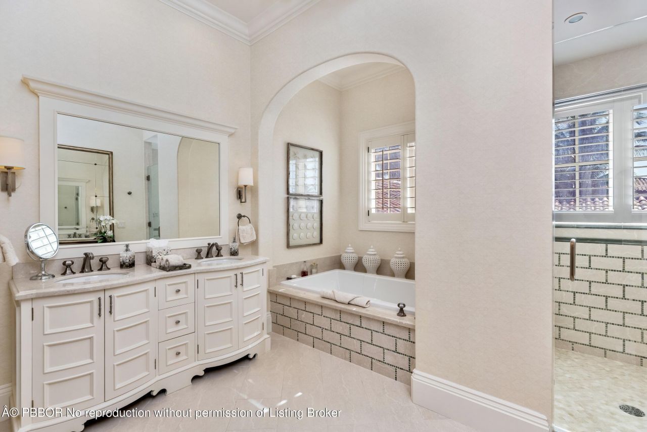 820 S Ocean Boulevard, Manalapan, FL 33462 Photo