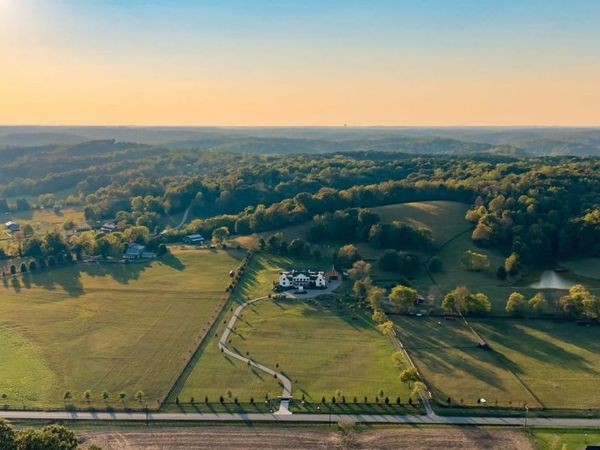 5495 Leipers Creek Rd, Franklin, TN 37064